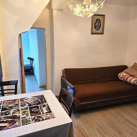 Apartament Retro-Relax Сіная Екстер'єр фото